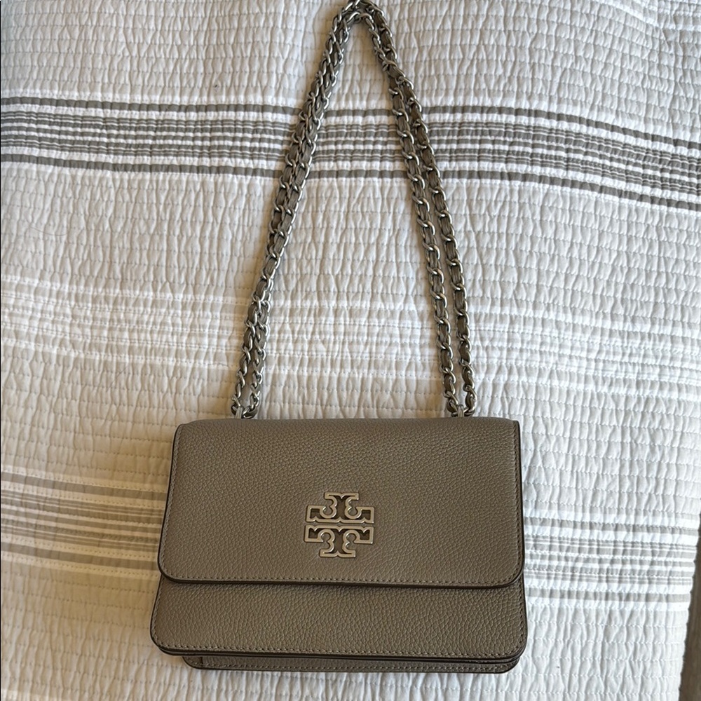 Tory Burch Taupe Shoulder Bag with Chain Strap - Picture 11 of 11